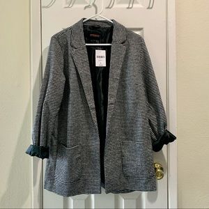 Black & White Houndstooth Tweed Blazer